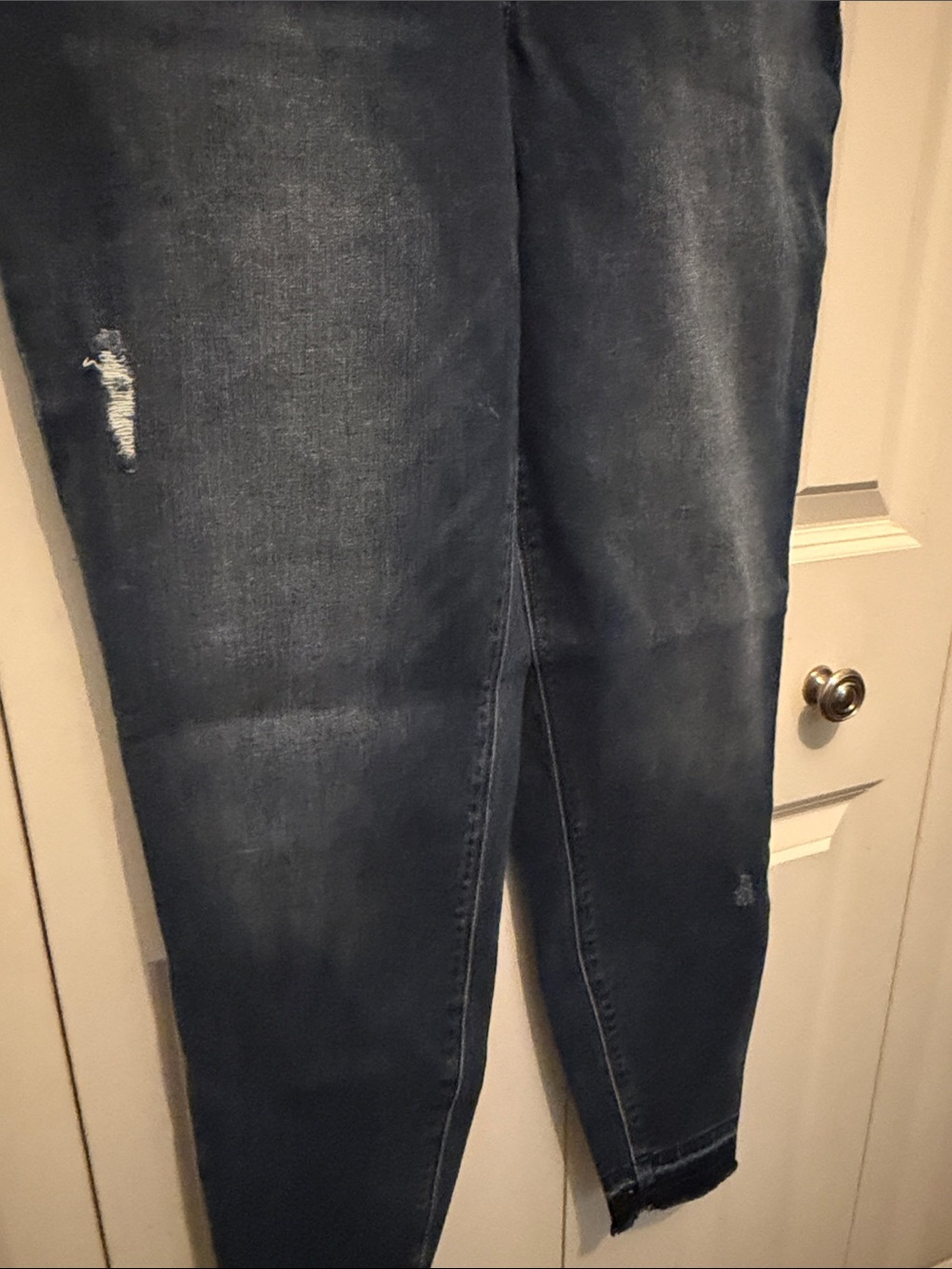 SPANX Dark Blue Womens Distressed Jeggings - Picture 3 of 7